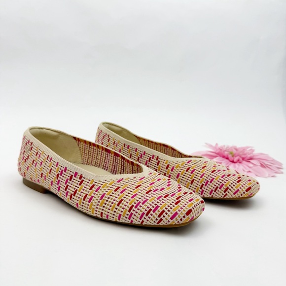 Vivaia Square-Toe V-Cut Flats (Margot 2.0) Multi Pink Crochet - Picture 1 of 12